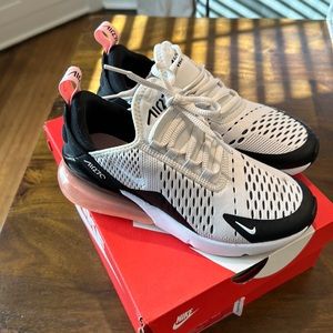 Nike Air Max 270